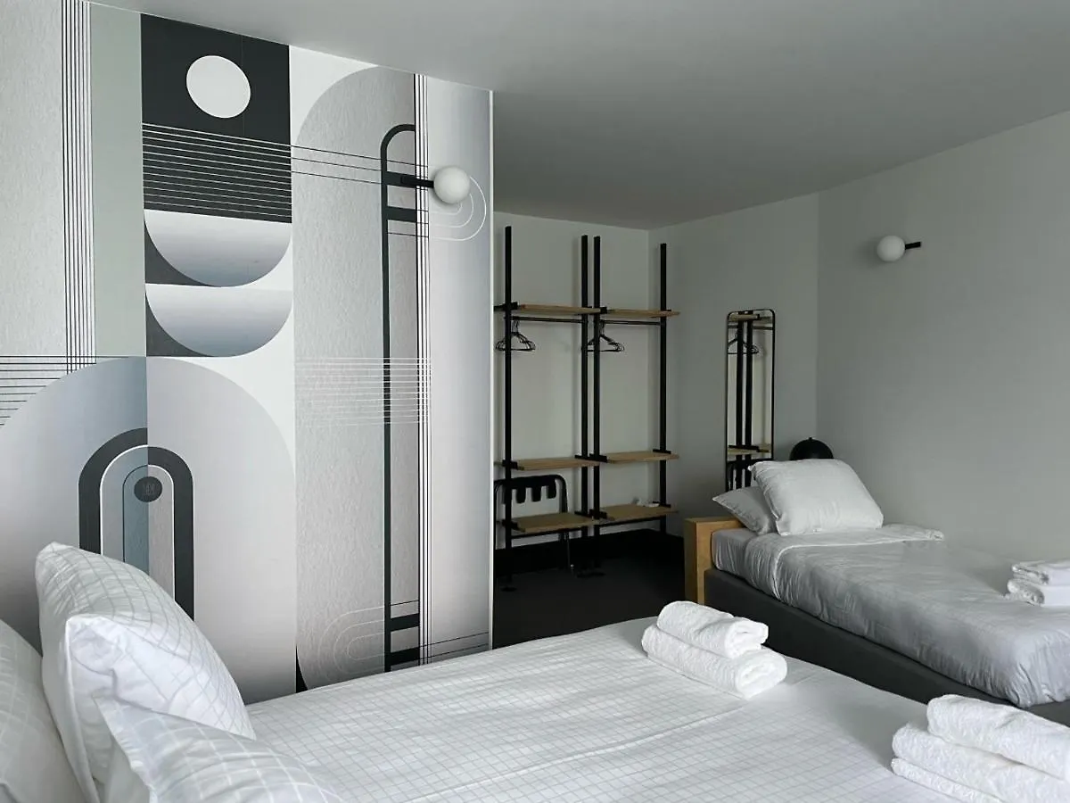 Hotel National Antwerpen 3*,